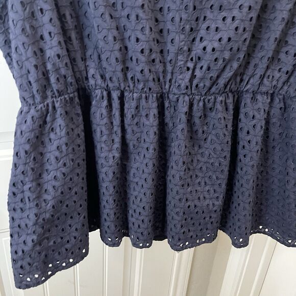 Lane Bryant Eyelet Sleeveless Peplum Top Tank Womens Size 22 Keyhole Navy Blue - Picture 9 of 10